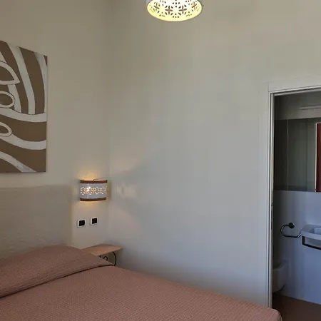 Mari Otel