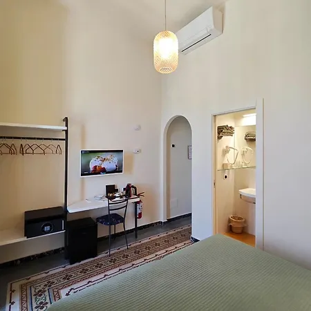 Mari Otel
