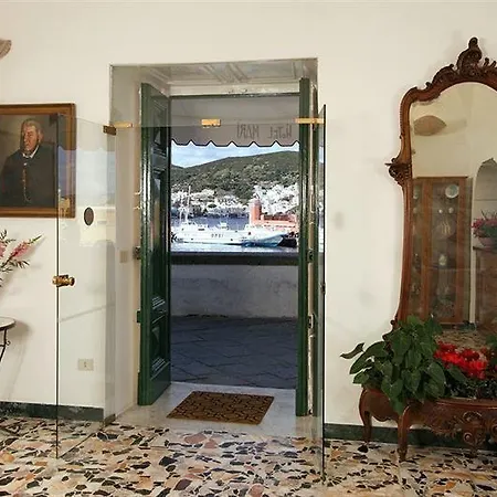Hotel Mari Ponza