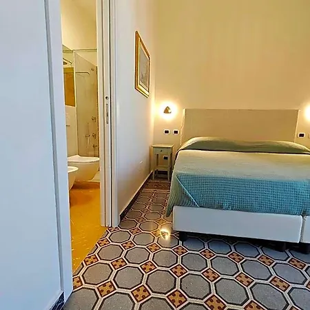 Mari Hotel Ponza