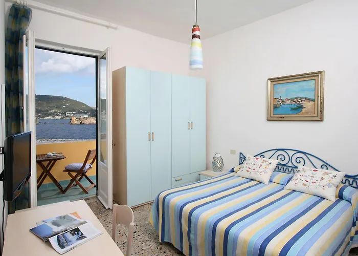 Hotel Mari 3*